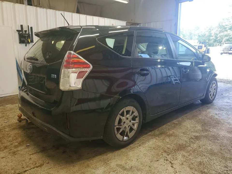2016 TOYOTA PRIUS V THREE  
