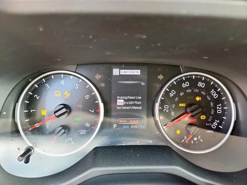 2019 TOYOTA RAV4 XLE  