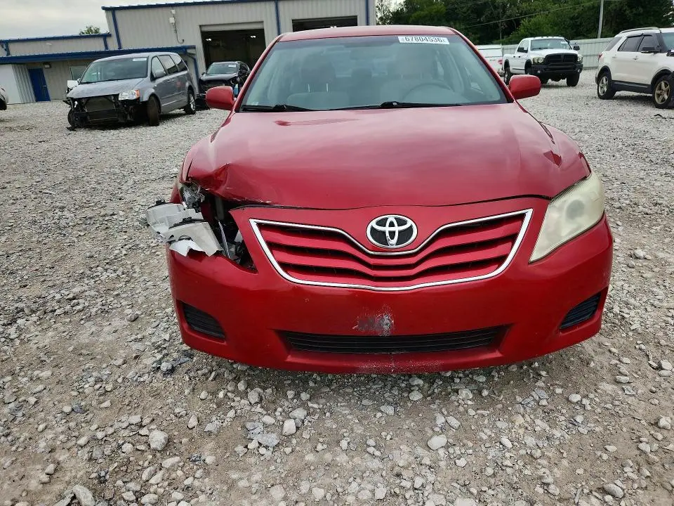 2011 TOYOTA CAMRY LE  