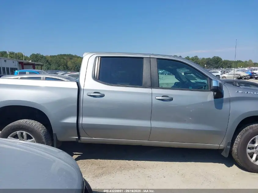 2023 CHEVROLET SILVERADO 1500 4WD  STANDARD BED LT