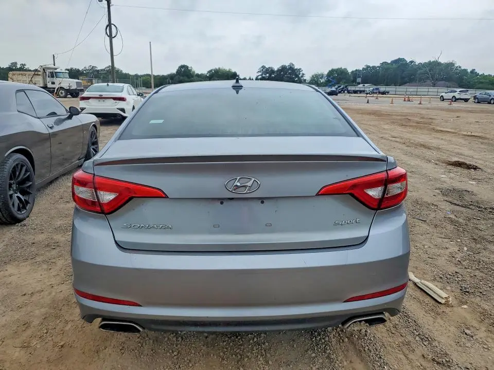 2015 HYUNDAI SONATA SPORT  