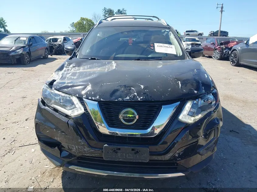 2019 NISSAN ROGUE SV