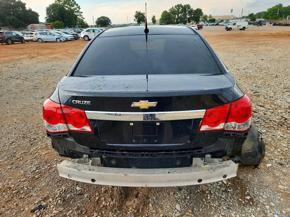 2013 CHEVROLET CRUZE LS  