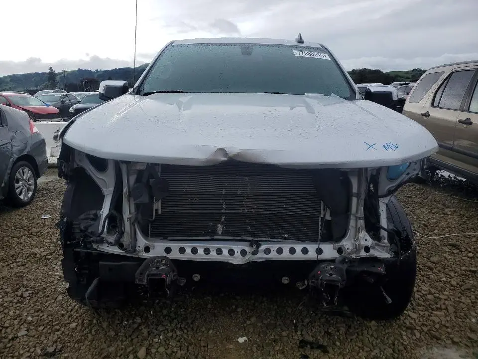 2019 CHEVROLET SILVERADO C1500 LT  