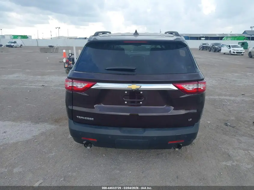 2020 CHEVROLET TRAVERSE FWD LT CLOTH
