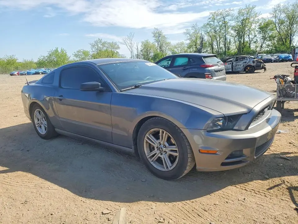 2013 FORD MUSTANG   