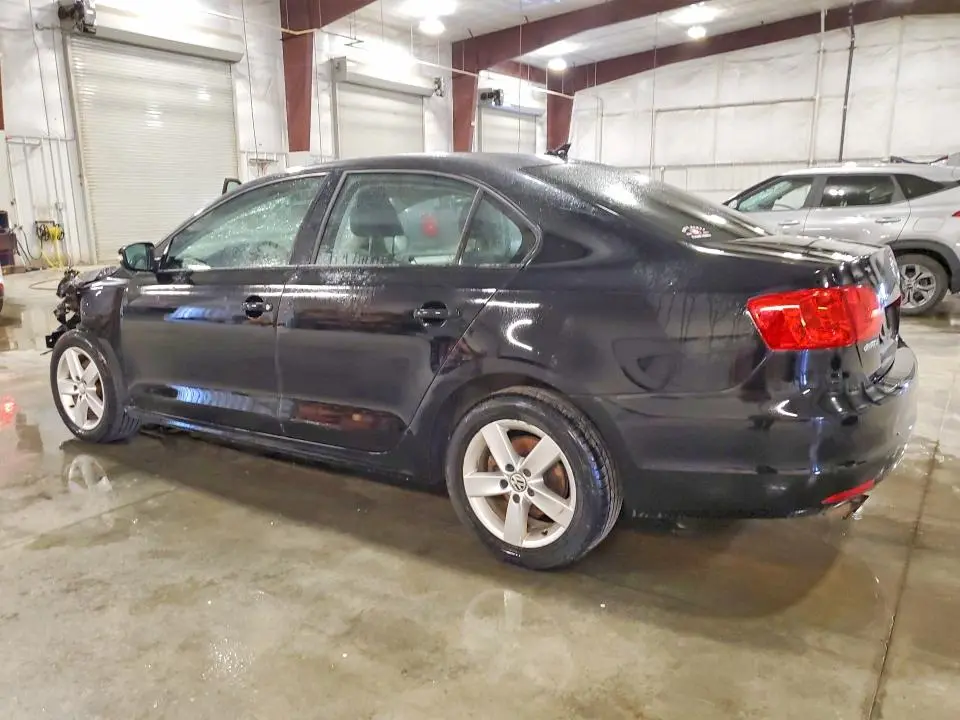 2011 VOLKSWAGEN JETTA TDI  