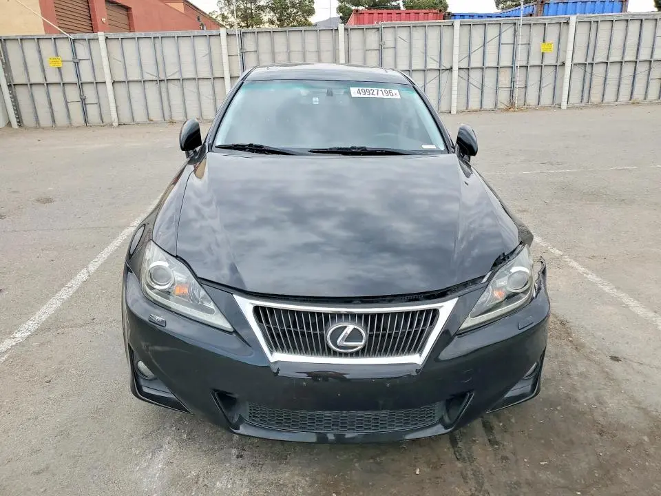 2011 LEXUS IS 350  