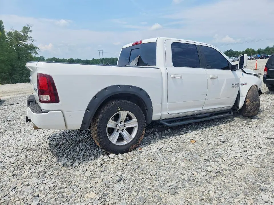2013 RAM 1500 SPORT  