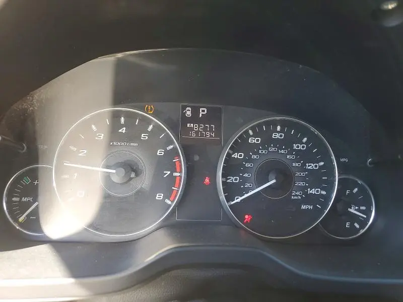 2012 SUBARU LEGACY 2.5I PREMIUM  