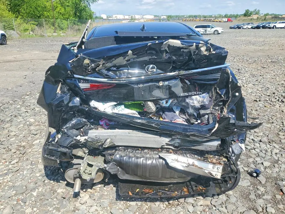2023 LEXUS ES 300H BASE  
