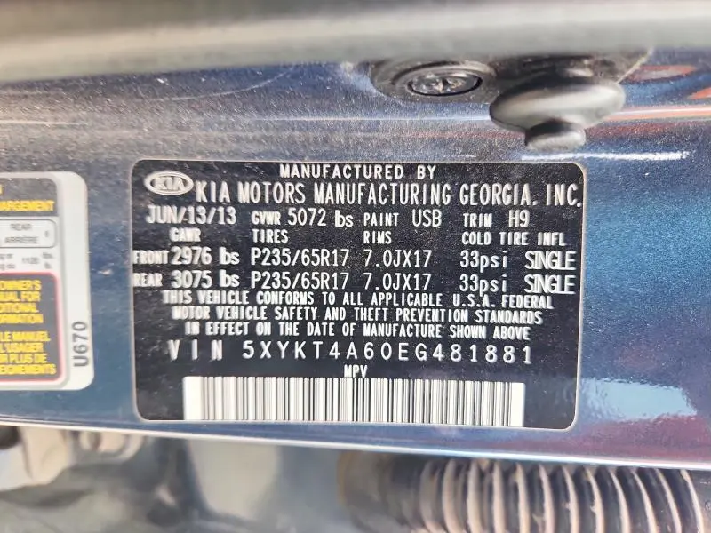 2014 KIA SORENTO LX  