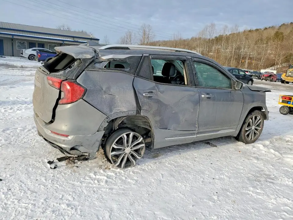 2019 GMC TERRAIN DENALI  