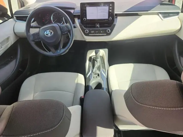2022 TOYOTA COROLLA LE  