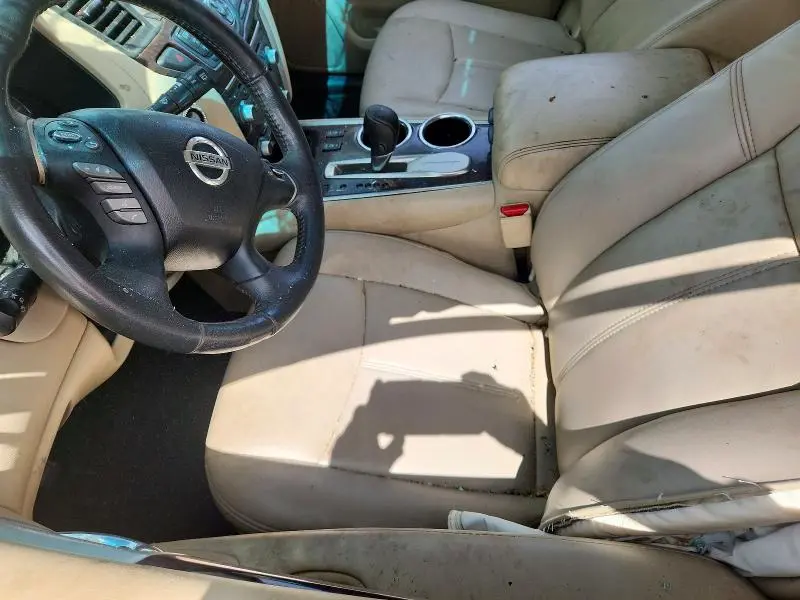 2016 NISSAN PATHFINDER SL  