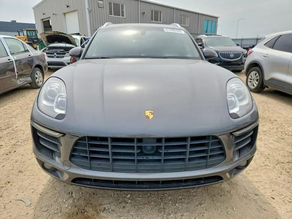2015 PORSCHE MACAN S  