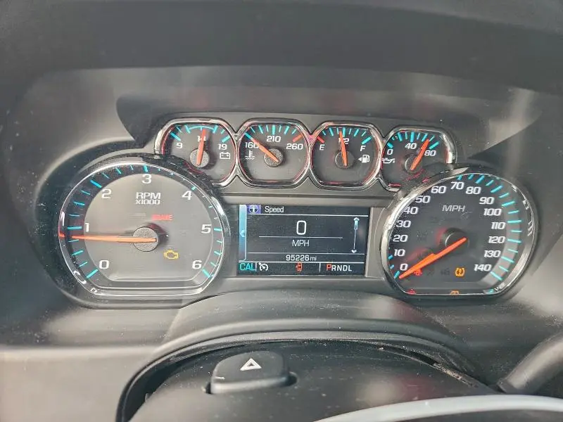 2018 CHEVROLET SUBURBAN C1500 LS  