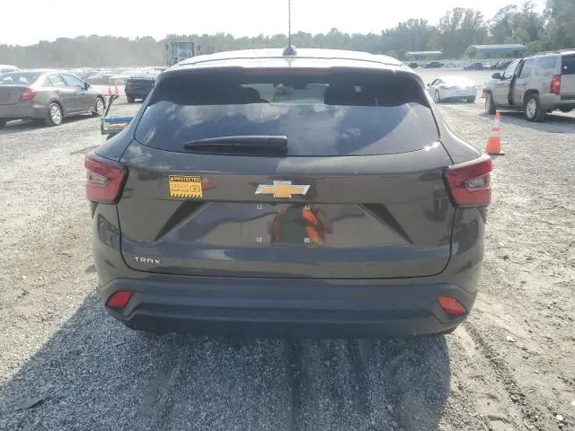 2024 CHEVROLET TRAX LS  