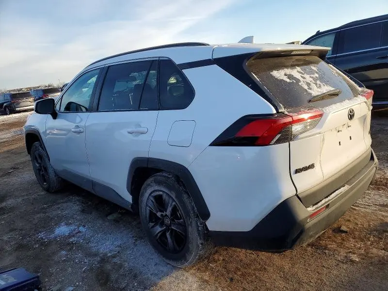 2023 TOYOTA RAV4 XLE  
