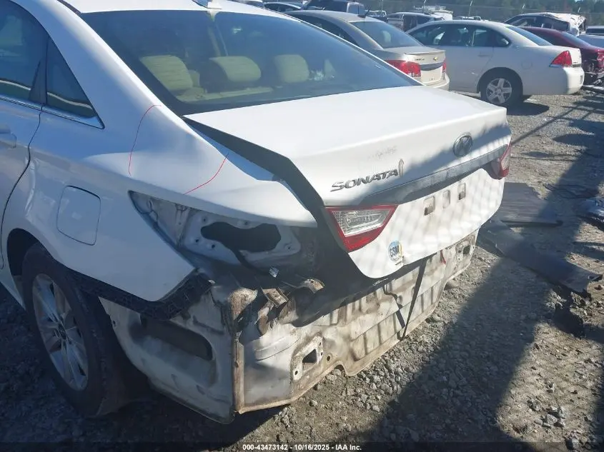 2013 HYUNDAI SONATA GLS