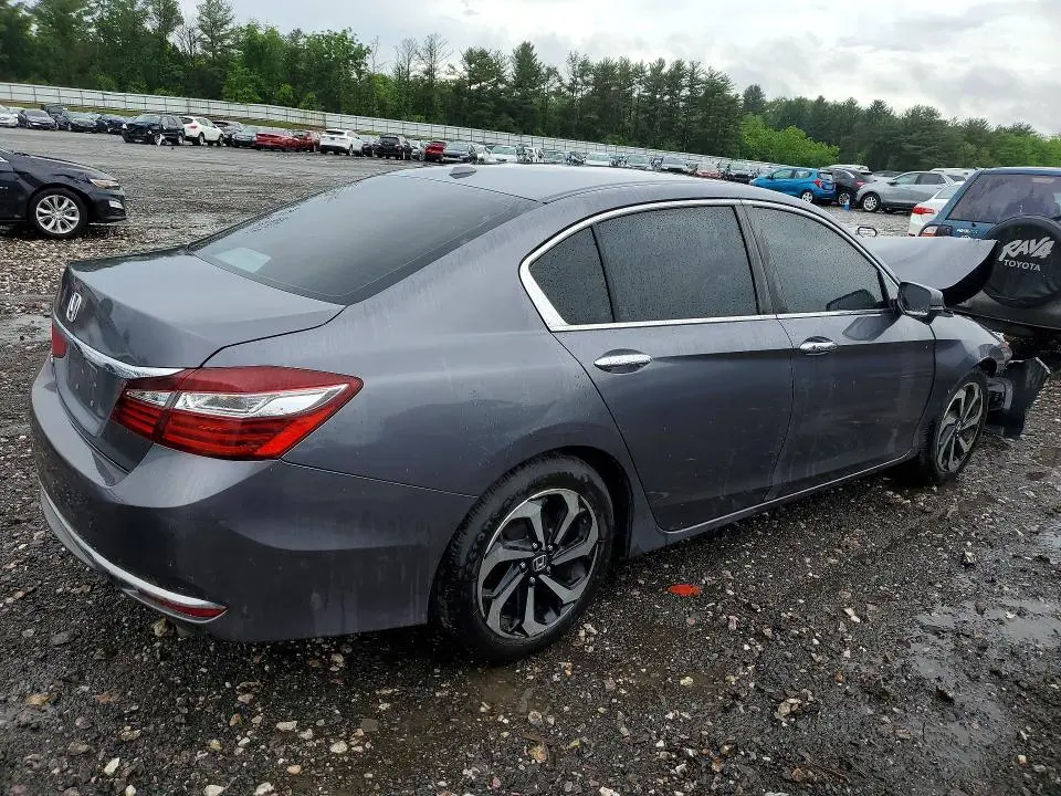 2017 HONDA ACCORD EX  