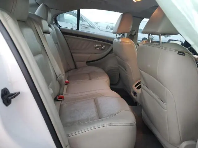 2011 FORD TAURUS LIMITED  