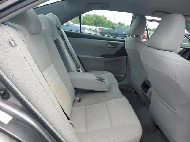 2016 TOYOTA CAMRY LE  