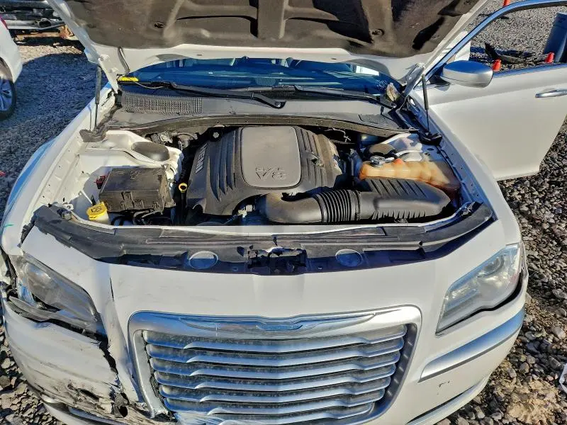 2012 CHRYSLER 300C LUXURY  