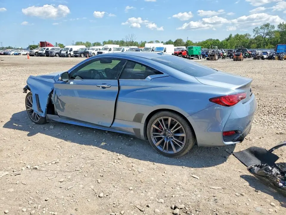 2017 INFINITI Q60 RED SPORT 400  