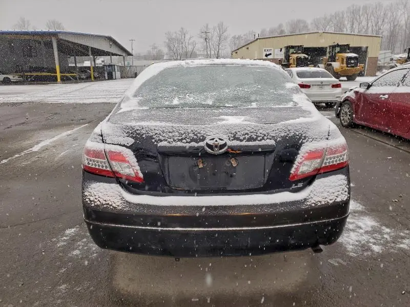 2010 TOYOTA CAMRY BASE  