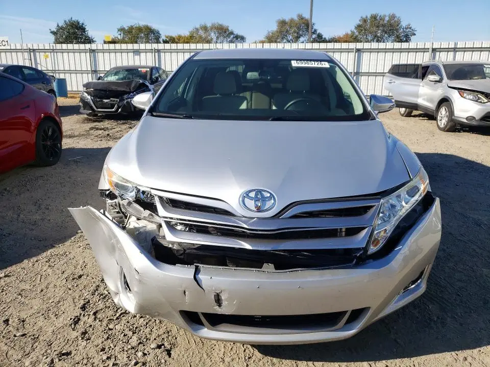 2013 TOYOTA VENZA LE  