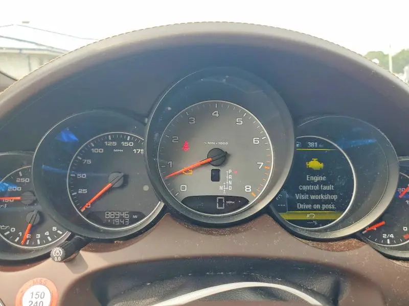 2018 PORSCHE CAYENNE S  