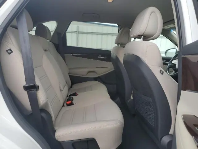 2016 KIA SORENTO LX  