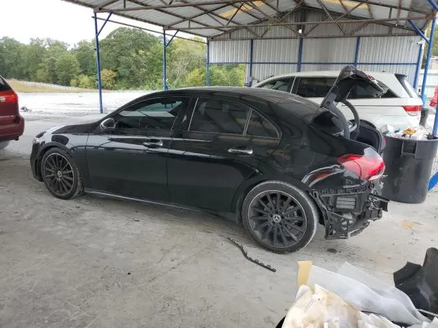2022 MERCEDES-BENZ A 220  