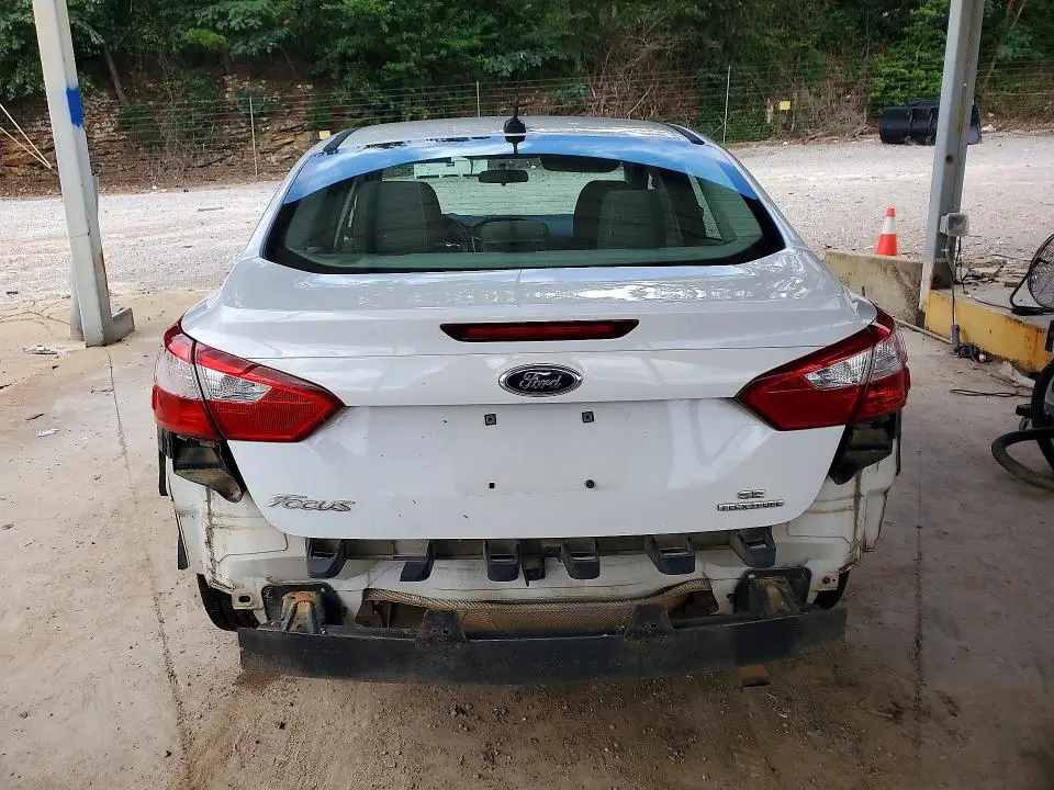 2014 FORD FOCUS SE  
