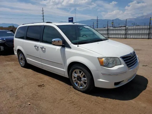 2010 CHRYSLER TOWN & COUNTRY LIMITED  