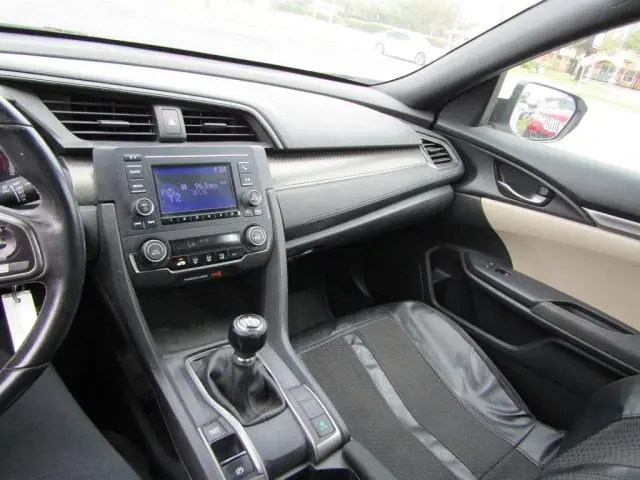 2018 HONDA CIVIC SPORT  