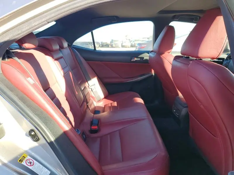 2016 LEXUS IS 200T  