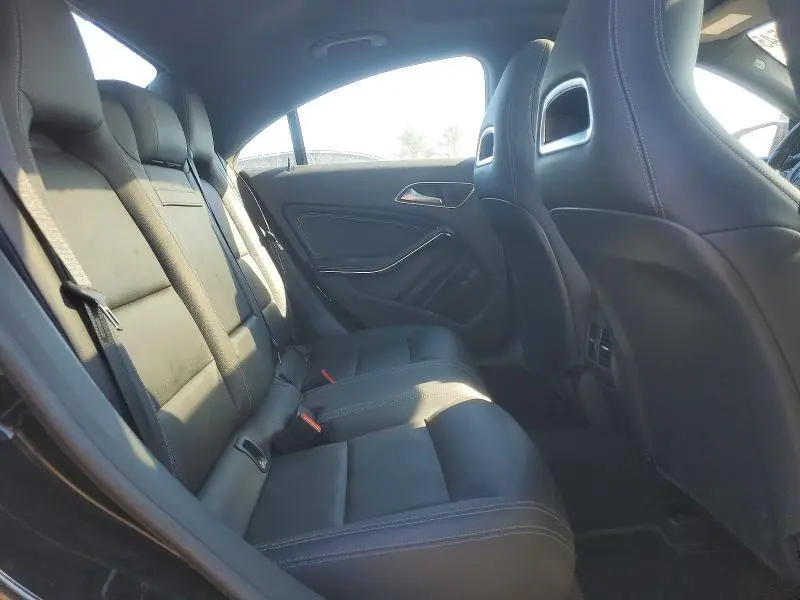 2018 MERCEDES-BENZ CLA 250 4MATIC  