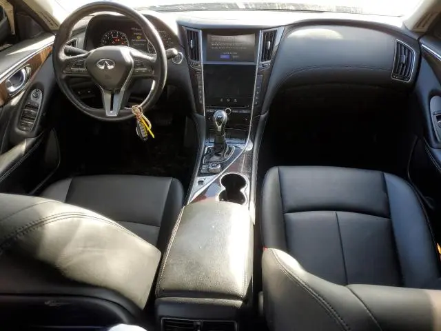 2018 INFINITI Q50 LUXE