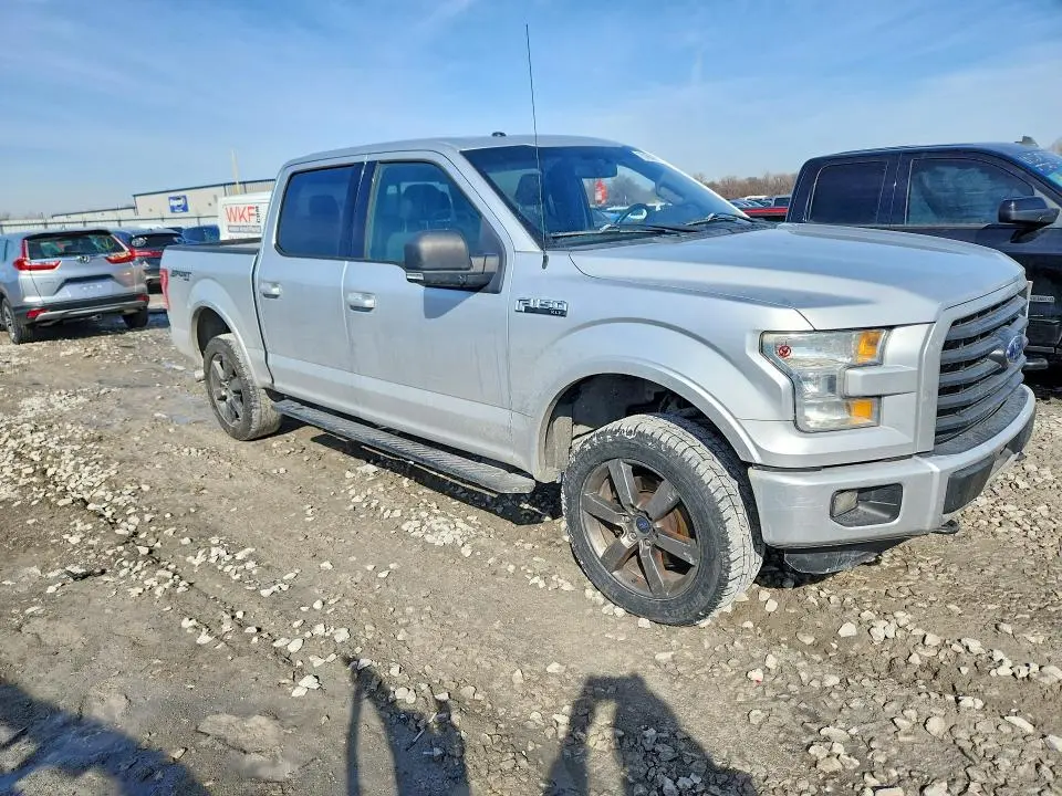 2015 FORD F150 SUPERCREW  