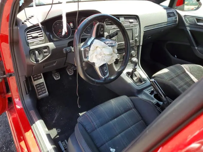 2016 VOLKSWAGEN GTI S  