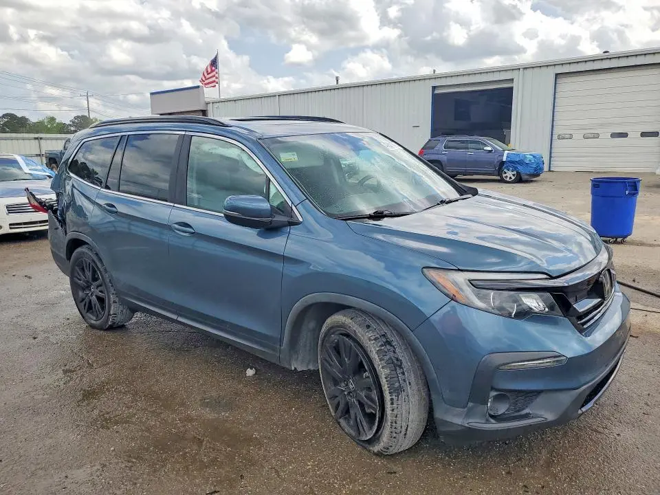 2021 HONDA PILOT SE  