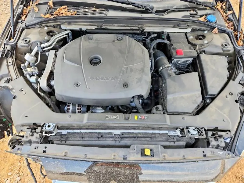 2021 VOLVO S60 T5 MOMENTUM  