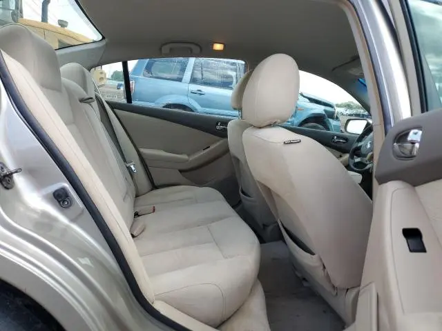 2010 NISSAN ALTIMA   