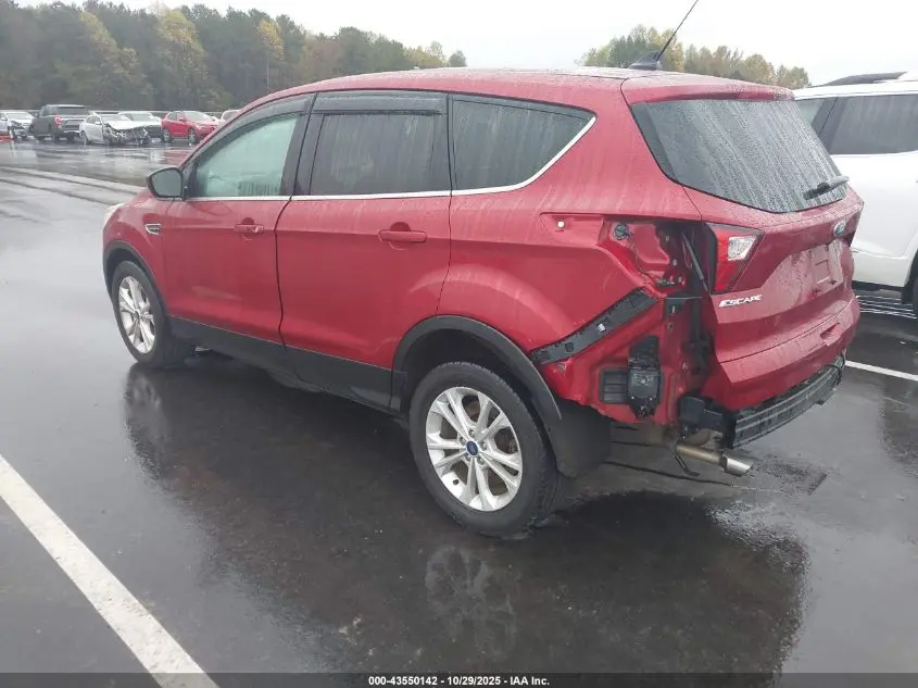 2019 FORD ESCAPE SE