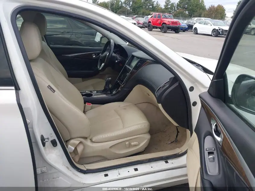 2018 INFINITI Q50 2.0T LUXE