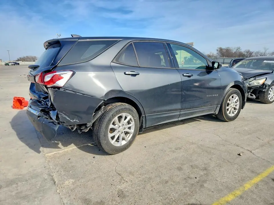 2018 CHEVROLET EQUINOX LS  