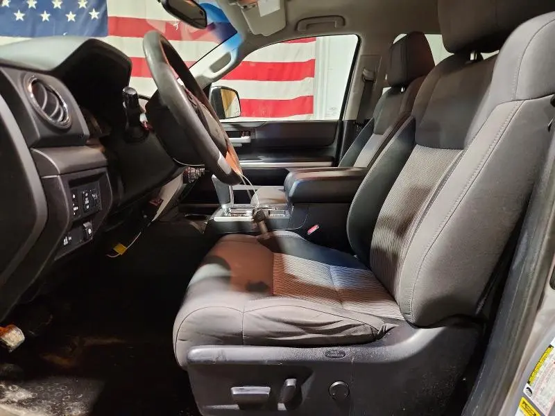 2015 TOYOTA TUNDRA SR5  