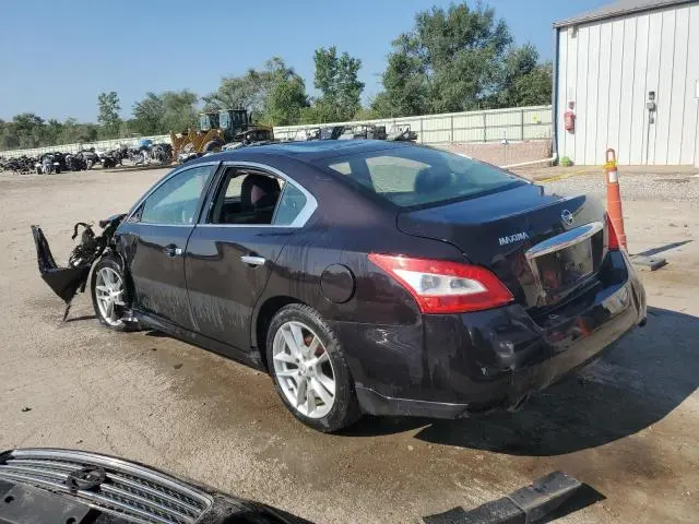 2011 NISSAN MAXIMA S  